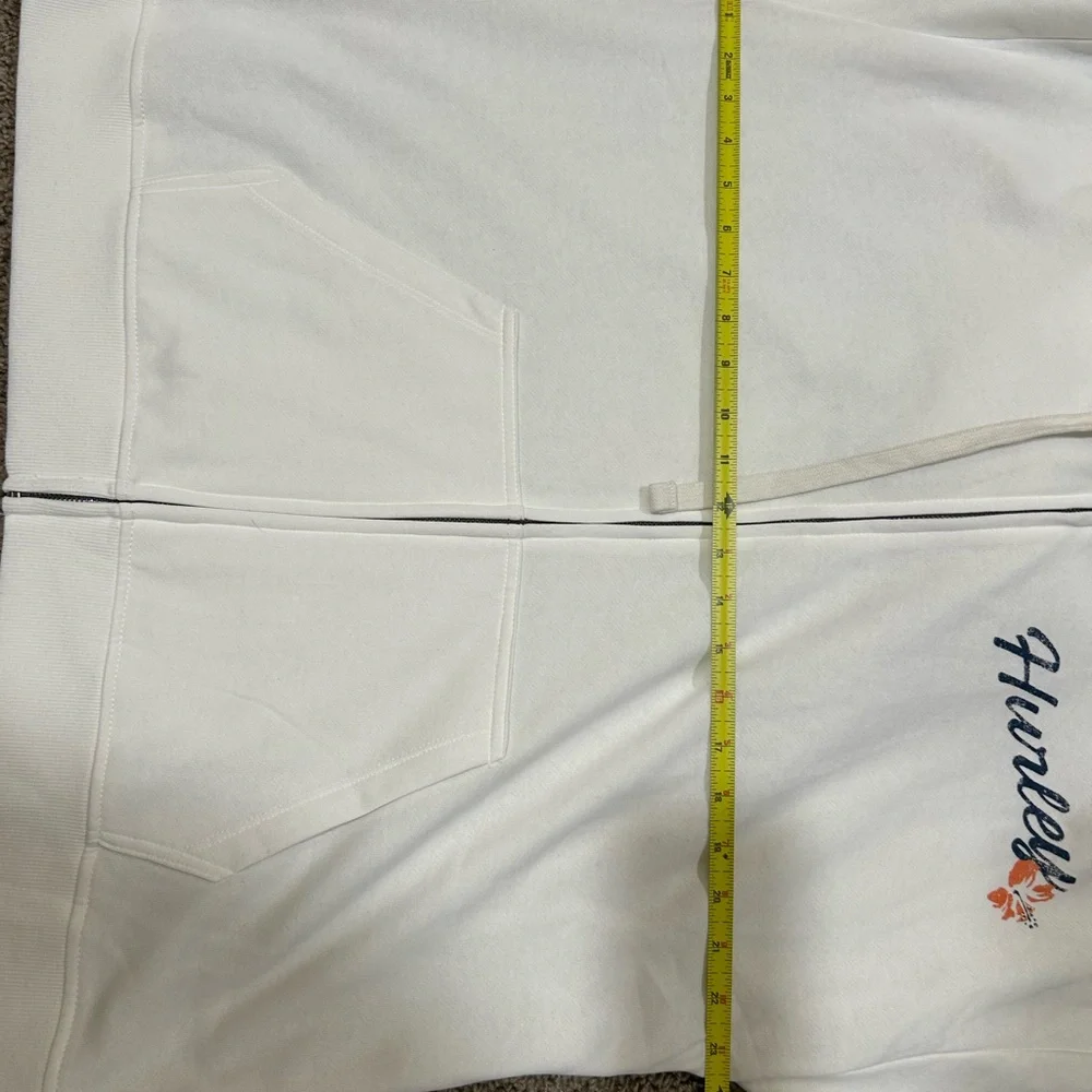 Hurley White Ivory Women’s Zip Up Hoodie Hawaiian Print Size 1X New NWT $70 - Picture 5 of 8